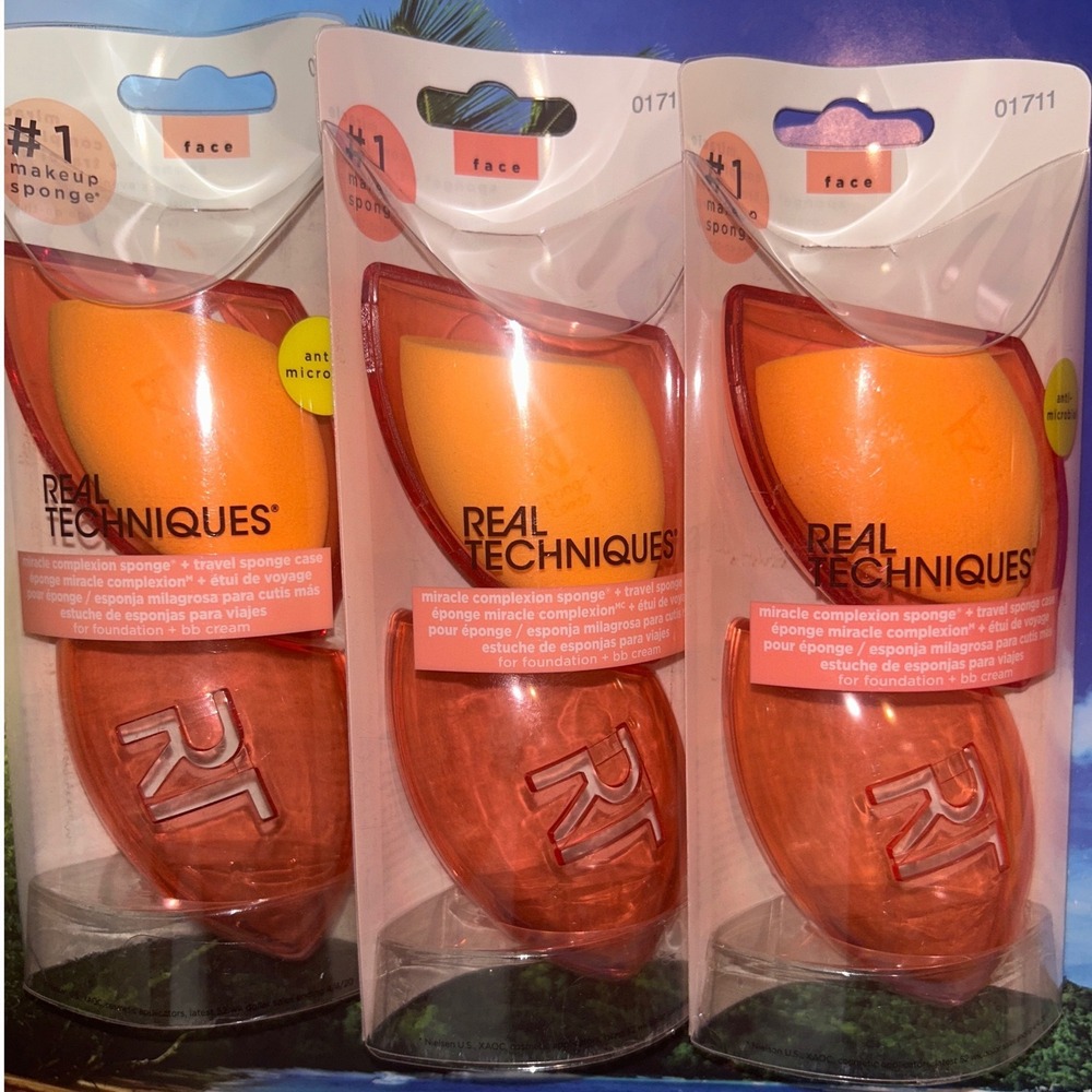 Real Techniques Miracle Complexion Sponge and Travel Sponge Case Orange New X3